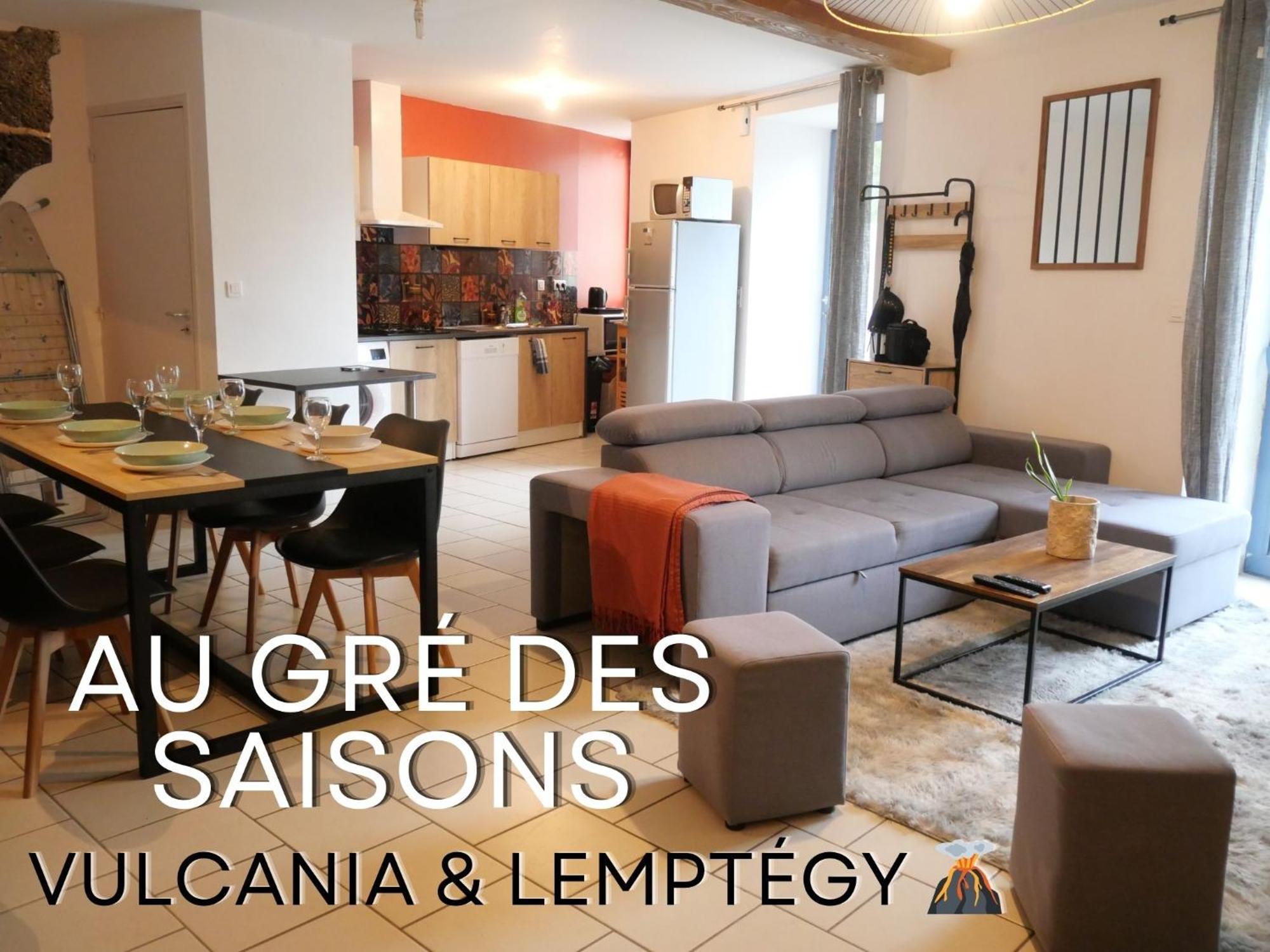 Holiday home Au Gre Des Saisons - Vulcania & Lemptegy